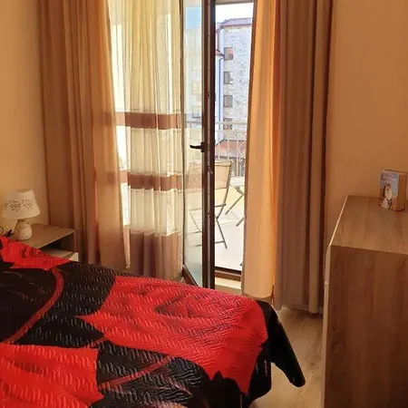 아파트 Apollon 9 Apartment 네세부르