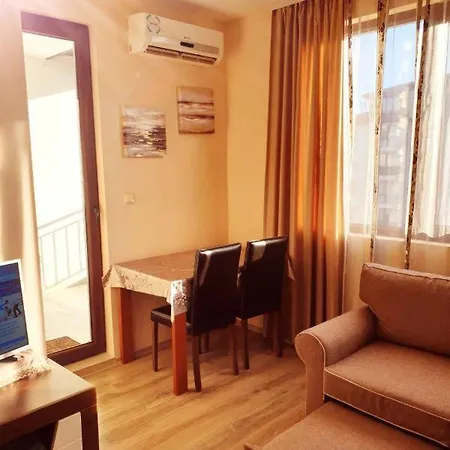 Apollon 9 Apartment *